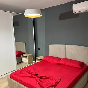 Amion In Center Of Apartament